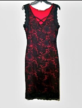 Liberty Love Red Black Lace Sheath Dress M Criss Cross Neck Wedding Guest